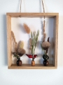 Wandbild, Fensterbild: 3 hübsche, kleine Trockenblumengestecke im Holzrahmen (4)