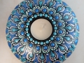 Bild 2 von Großer Teelichthalter „Kollektion Eisvogel“ – Handgemaltes Punkte-Mandala (Ø 14 cm)