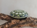 Bild 3 von Mandala-Stein „Kollektion Laubfrosch“ – Handgemaltes Dot Painting Unikat (Ø 7,5 cm)