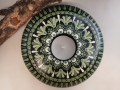 Bild 2 von Großer Teelichthalter „Kollektion Laubfrosch“ – Handgemaltes Punkte-Mandala (Ø 14 cm)